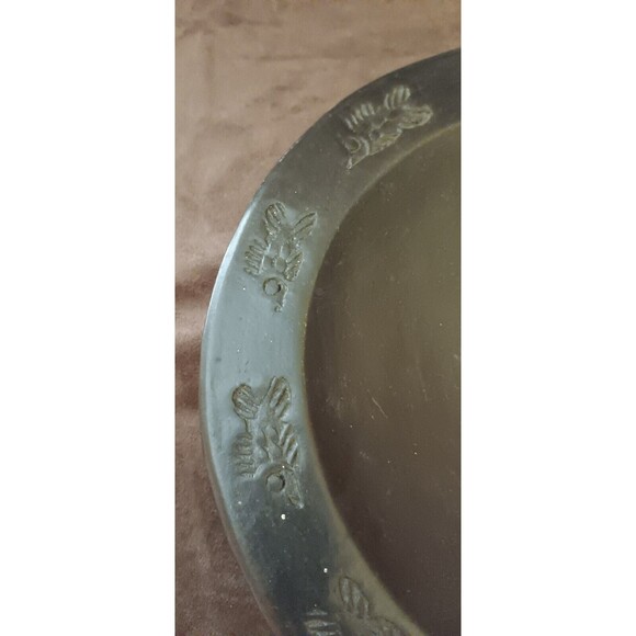 Vintage Handmade Sasak Pottery Earthenware Footed Bowl With Fish Motif 9.5" - Picture 3 of 10